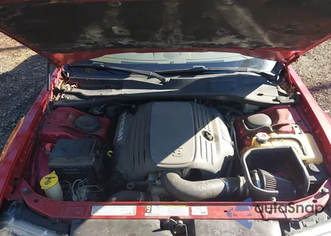 2010 Chrysler 300C Hemi из США, поврежденный, VIN 2C3CA6CT6AH114203